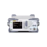 RF jelgenerátor